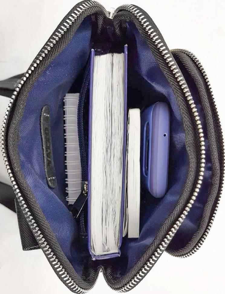 Наплечная мужская сумка планшет из винтажной матовой кожи Crazy Horse VATTO (11883)