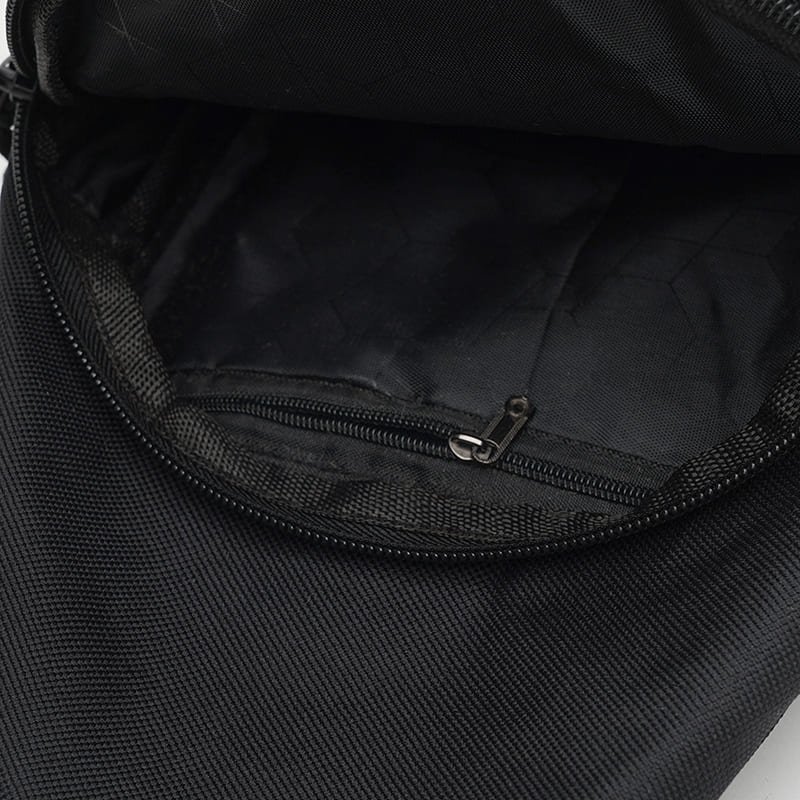 Чорна містка чоловіча сумка-рюкзак через плече з текстилю Monsen (22111)