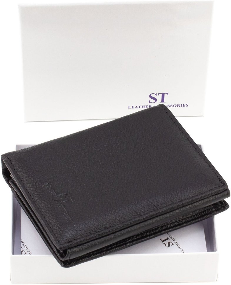 Шкіряне чоловіче портмоне чорного кольору під документи ST Leather 1767442