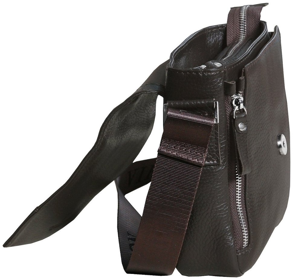 Чоловіча сумка планшет з клапаном на магніті та текстильним плечовим ременем Vip Collection 102343 коричневого кольору modnotak фото №4