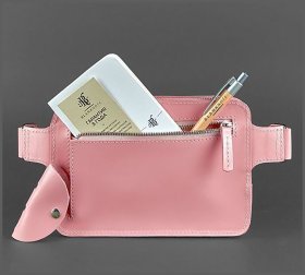 Оригинальная кожаная сумка-бананка розового цвета BlankNote Dropbag Mini (12697)