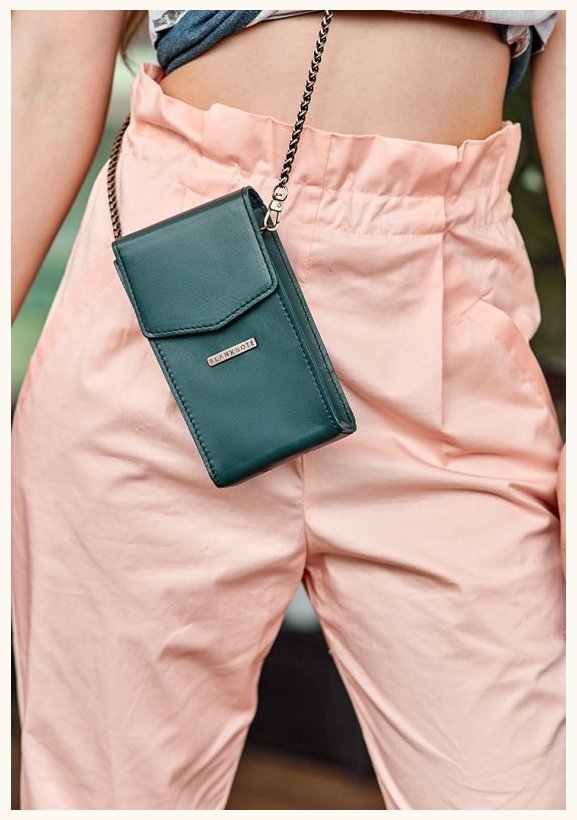 Вертикальна жіноча сумка маленького розміру зі шкіри зеленого кольору BlankNote Mini (12808)