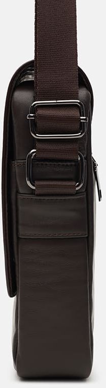 Мужская кожаная сумка на плечо коричневого цвета с клапаном Ricco Grande (21389)
