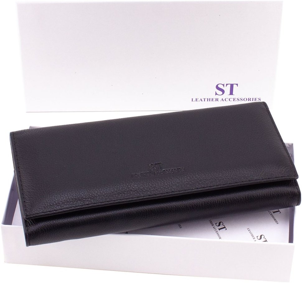 Великий жіночий гаманець із натуральної шкіри чорного кольору з клапаном ST Leather 1767443