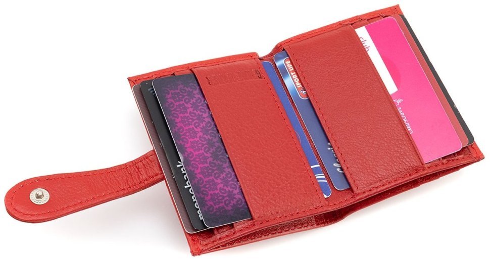 Шкіряний жіночий картхолдер із монетницею ST Leather 97743 червоного кольору modnotak фото №9