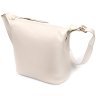 Молочная женская сумка среднего размера из фактурной кожи с одной лямкой Vintage 2422307 - 2