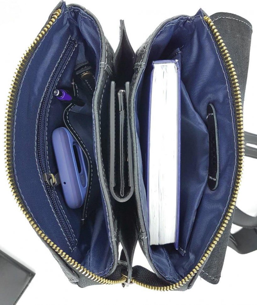 Функціональна чоловіча наплечная сумка на три відділення з клапаном VATTO (11786)