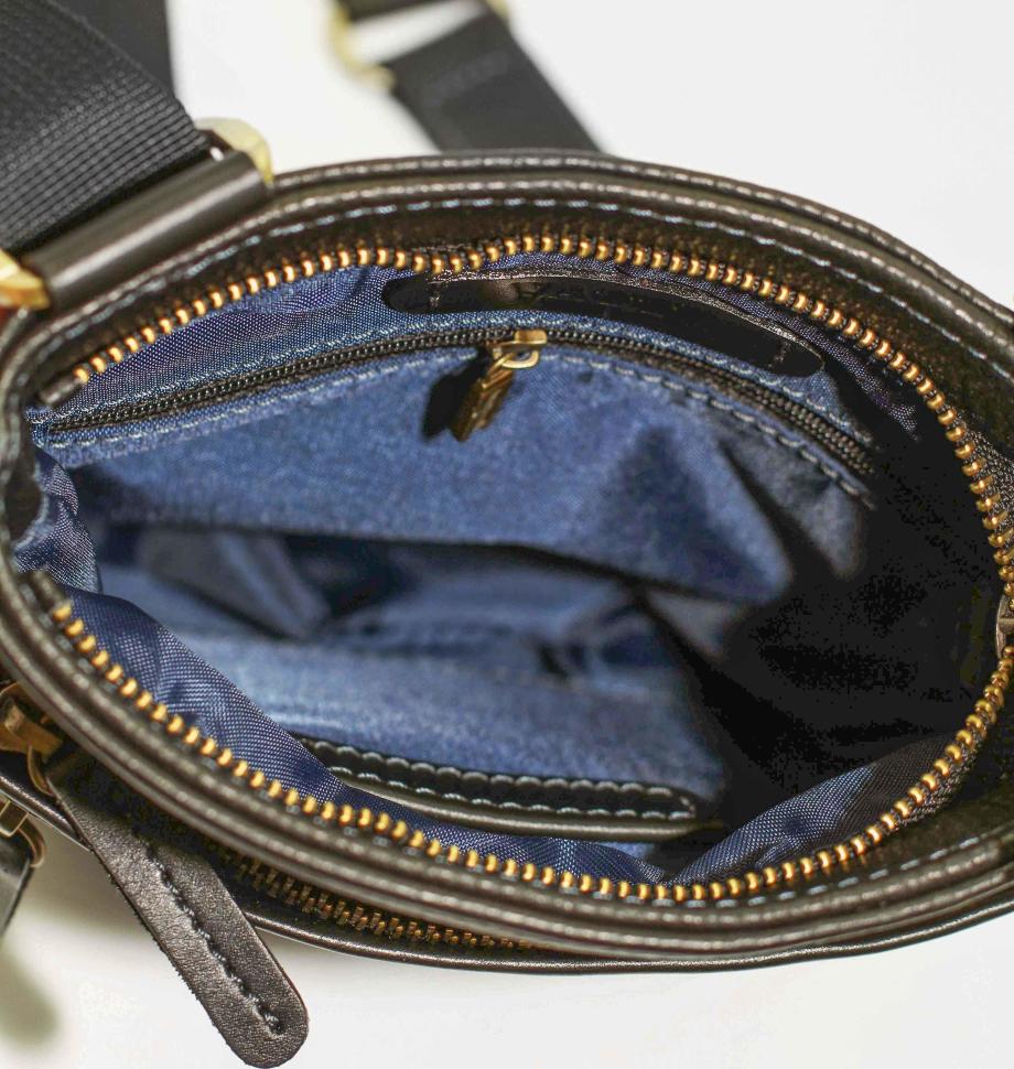 Кожаная небольшая мужская сумка на плечо VATTO (11885)