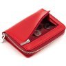 Шкіряний жіночий гаманець червоного кольору з місткою монетницею ST Leather 1767344 - 5