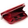 Шкіряний жіночий гаманець червоного кольору з місткою монетницею ST Leather 1767344 - 7