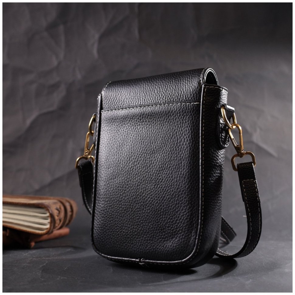 Вертикальна жіноча сумка з натуральної шкіри чорного кольору з білим рядком Vintage 2422308