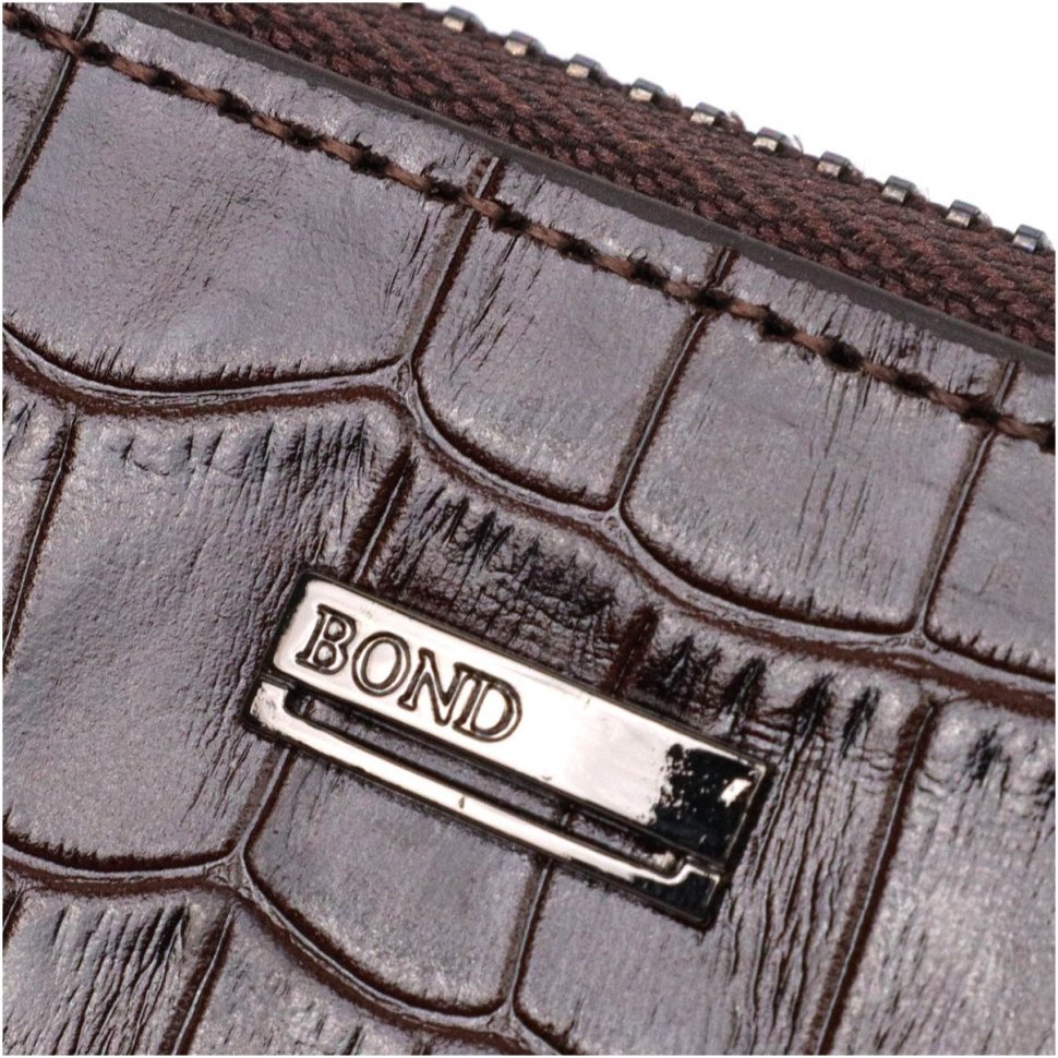 Мужской качественный кожаный клатч коричневого цвета с тиснением под крокодила BOND 2422028
