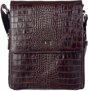 Вертикальная мужская сумка через плечо из коричневой кожи под крокодила DESISAN (19182)