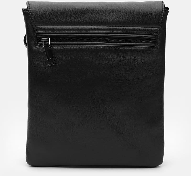Чоловіча сумка маленького розміру із натуральної чорної шкіри із клапаном Ricco Grande (21384)