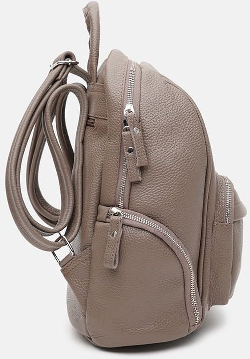 Женский кожаный рюкзак формата А4 в цвете тауп Ricco Grande (21438)
