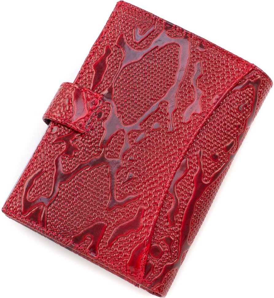 Кожаная женская обложка для документов в красном цвете KARYA (440-019)