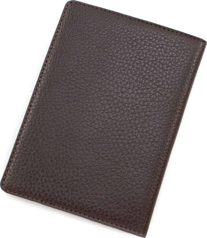 Классическая кожаная обложка на паспорт коричневого цвета KARYA (092-39)