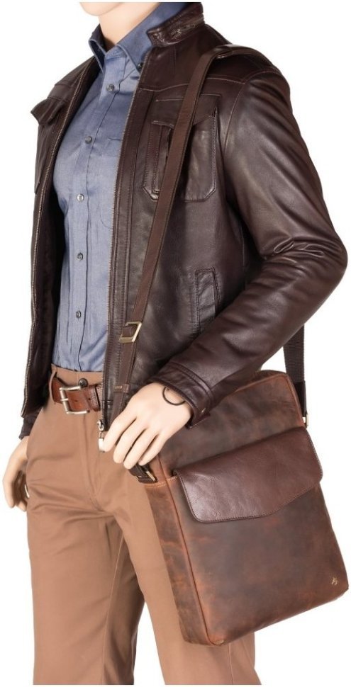 Вертикальная мужская сумка для ноутбука из винтажной кожи светло-коричневого цвета Visconti Vesper 69145
