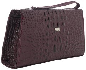 Вместительная кожаная косметичка для женщин с тиснением под крокодила Desisan 80146 (бордовый цвет)