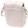 Біла шкіряна жіноча сумка вертикального формату на плече Vintage 2422309 - 2