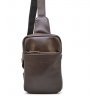 Средняя коричневая мужская сумка-рюкзак из натуральной кожи на одно плечо TARWA (19805) - 1