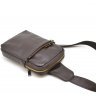 Средняя коричневая мужская сумка-рюкзак из натуральной кожи на одно плечо TARWA (19805) - 5