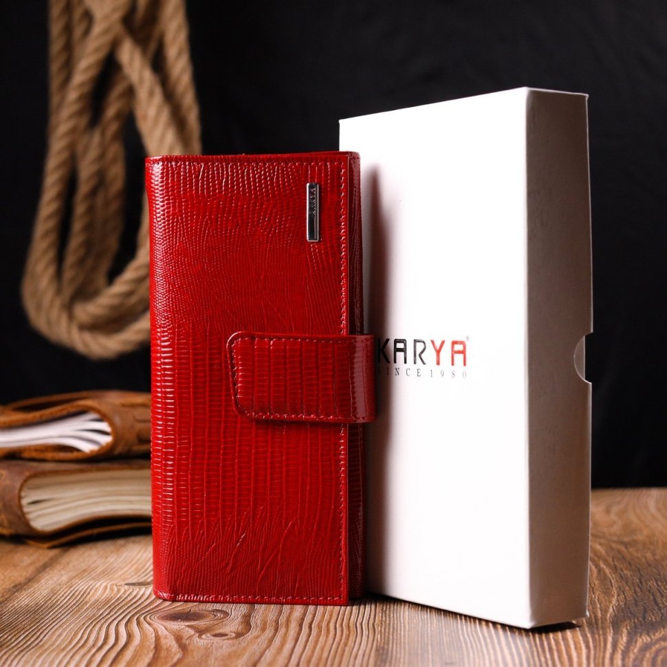 Жіночий гаманець із натуральної лакованої шкіри червоного кольору KARYA (2421032) modnotak фото №10