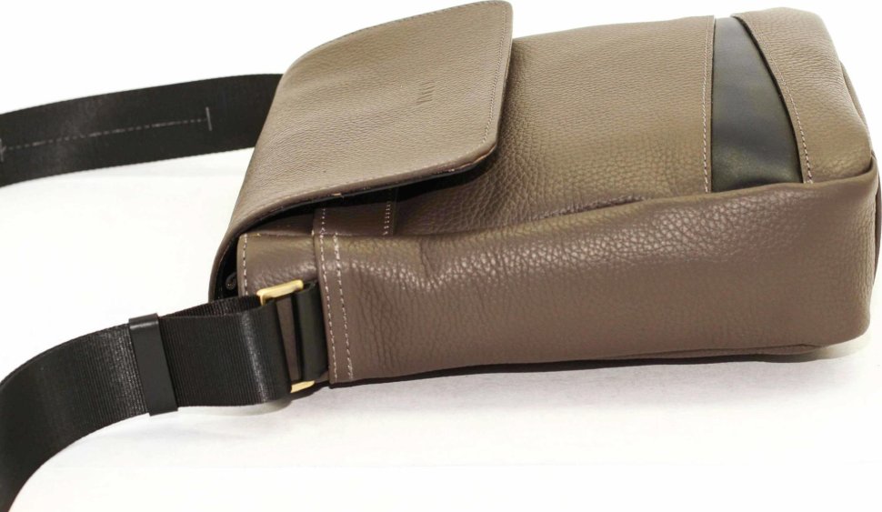 Чоловіча невелика сумка планшет на плече з клапаном VATTO (11987)