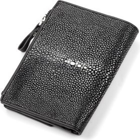 Портмоне компактного размера из натуральной кожи морского ската черного цвета STINGRAY LEATHER (024-18072)