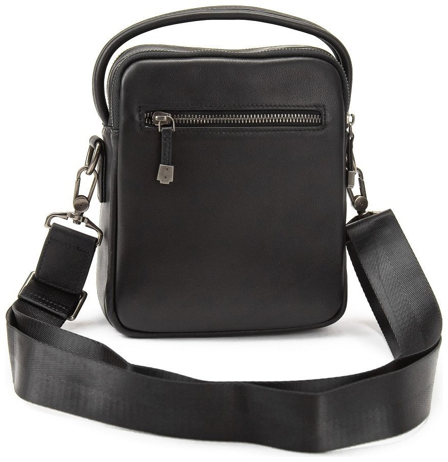 Маленькая мужская сумка-барсетка из натуральной кожи в черном цвете Tavinchi 77546