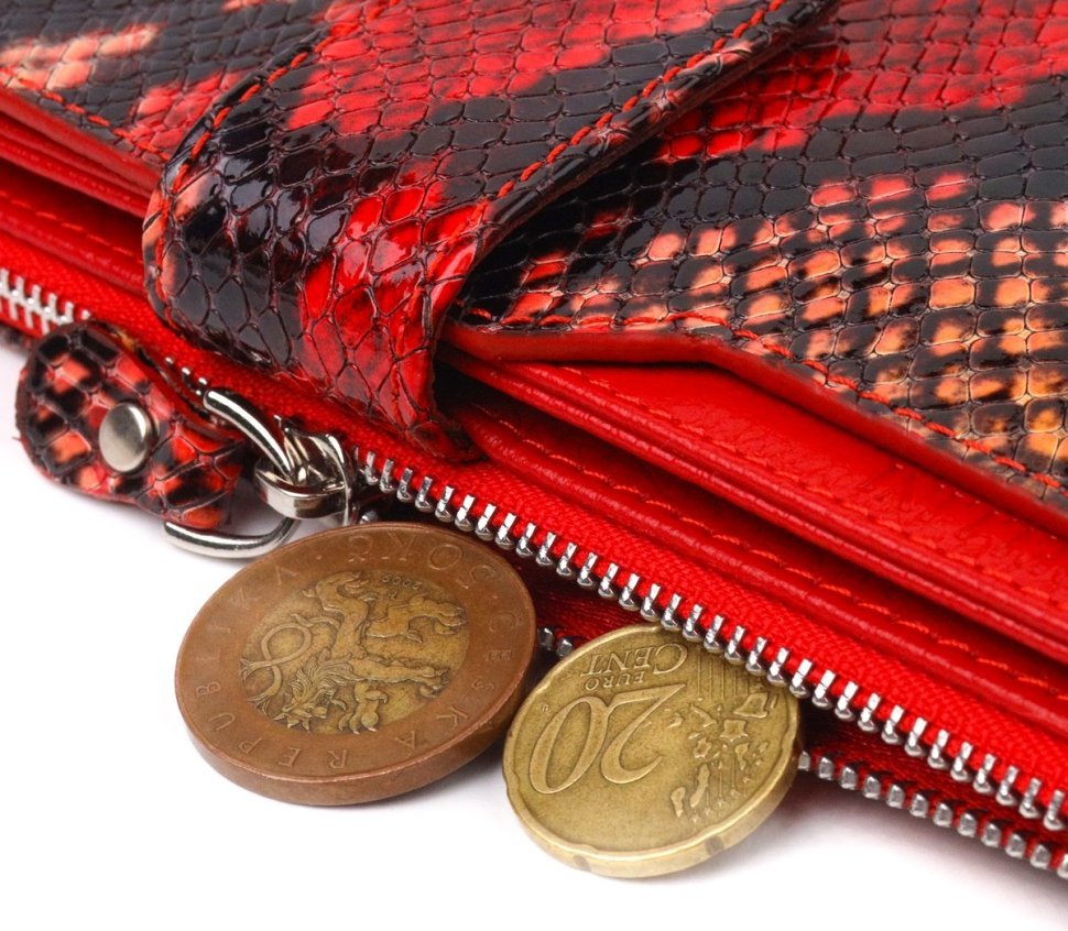 Разноцветный женский кошелек из натуральной кожи с тиснением под змею CANPELLINI (2421638)