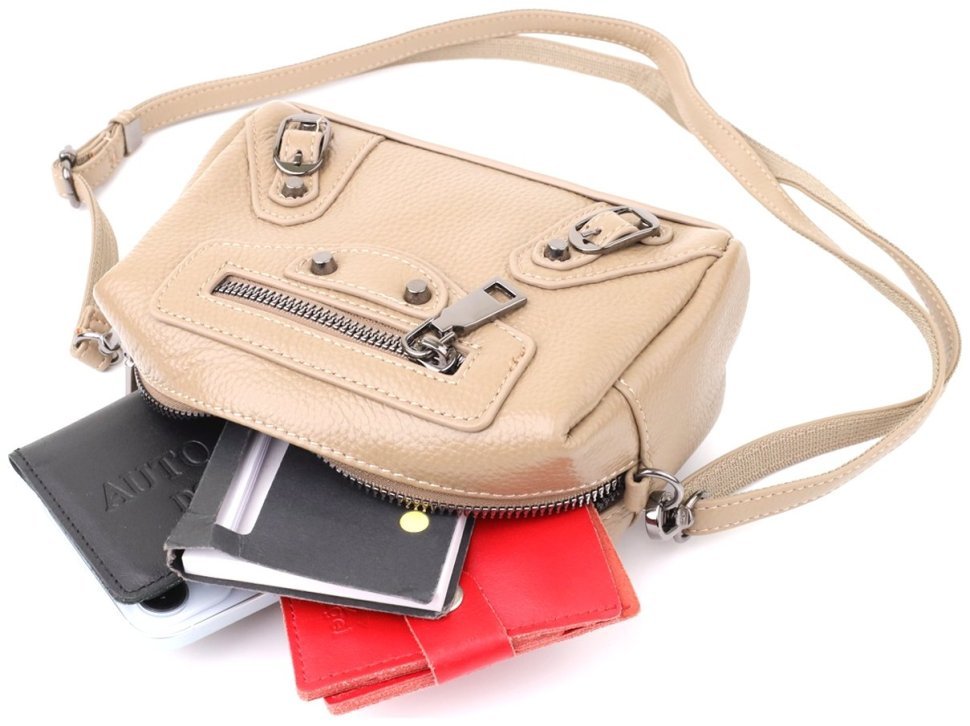 Жіноча сумка із фактурної шкіри через плече Vintage 103147 бежевого кольору modnotak фото №9