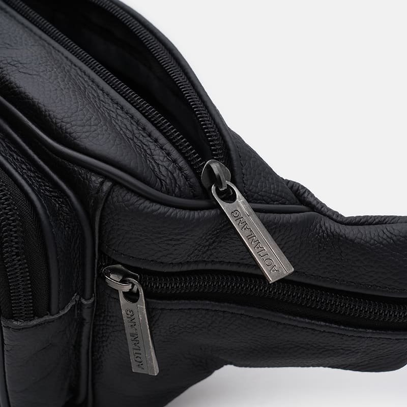 Кожаная мужская сумка на пояс с 1 основным отделением  Borsa Leather 104547 черного цвета modnotak фото №3