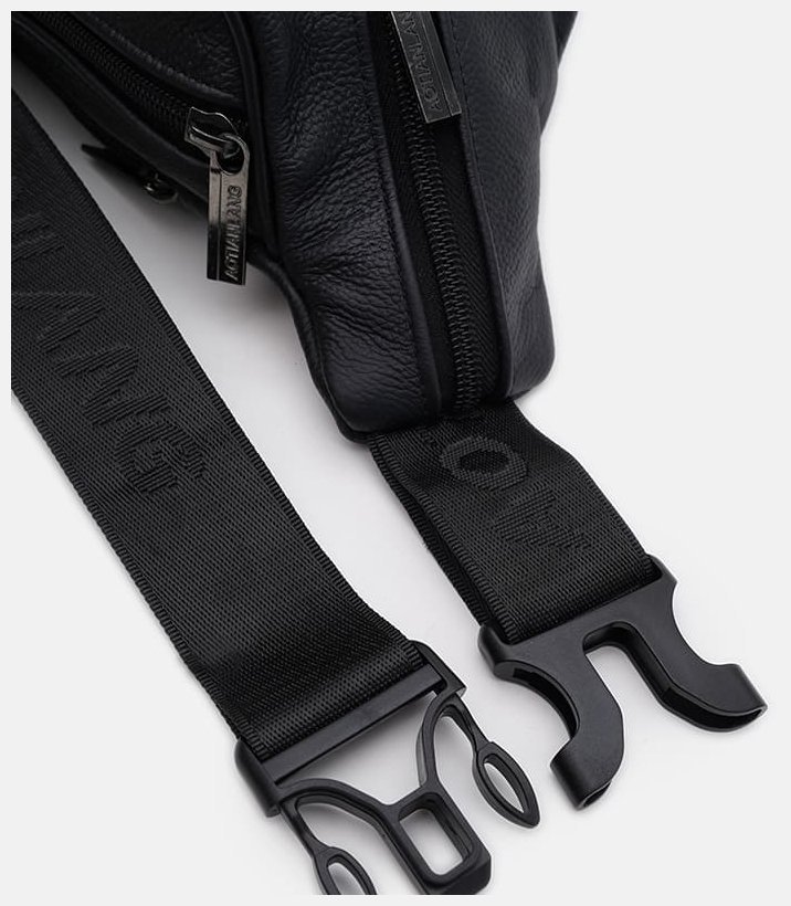 Кожаная мужская сумка на пояс с 1 основным отделением  Borsa Leather 104547 черного цвета modnotak фото №4