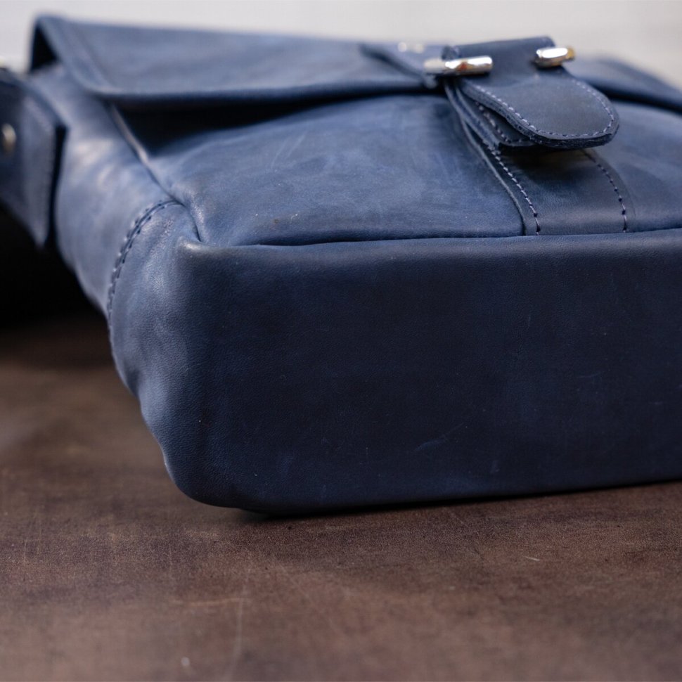 Темно-синяя мужская сумка из винтажной кожи с клапаном SHVIGEL (11015)