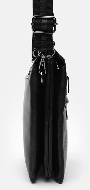 Черная мужская сумка-барсетка из гладкой кожи с ручкой и плечевым ремнем Ricco Grande (21387)