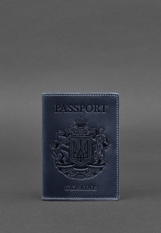 Синя обкладинка для паспорта із вінтажної шкіри з малюнком герба України - BlankNote (50249)