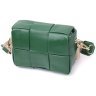 Компактна жіноча сумка натуральної плетеної шкіри зеленого кольору Vintage 2422312 - 2