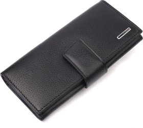 Чорний просторий жіночий гаманець із натуральної шкіри з хлястиком на кнопці KARYA (2421035)