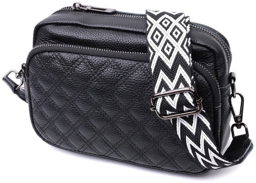 Компактная женская сумка кросс-боди из натуральной кожи с ромбовидным тиснением Vintage 94849 черного цвета modnotak фото №1