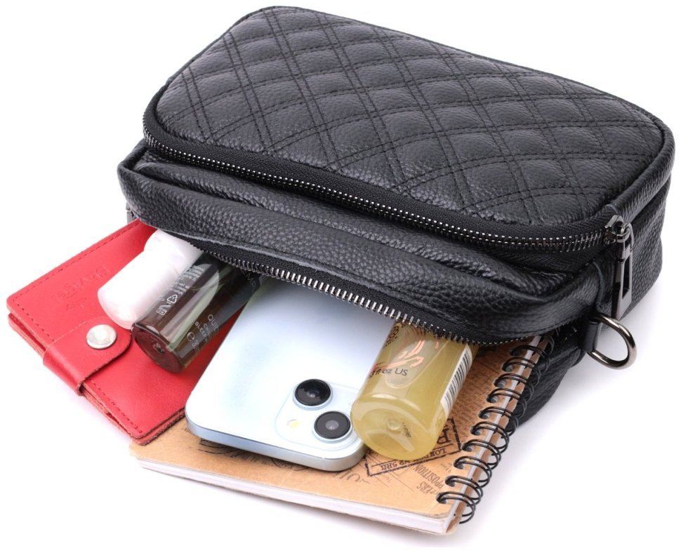 Компактная женская сумка кросс-боди из натуральной кожи с ромбовидным тиснением Vintage 94849 черного цвета modnotak фото №10