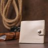 Кожаное женское портмоне бежевого цвета с карманом для мелочи Shvigel (2416447) - 6