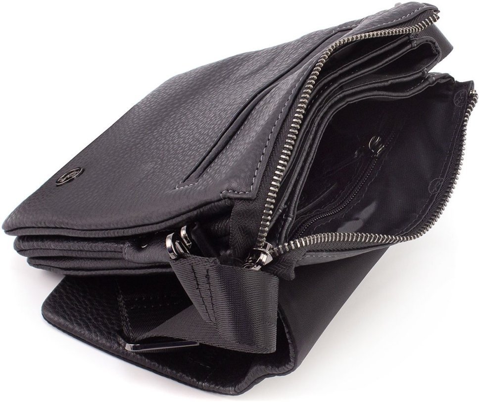 Маленькая мужская кожаная сумка через плечо в черном цвете H.T Leather 67750