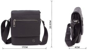 Маленька чоловіча шкіряна сумка через плече у чорному кольорі H.T Leather 67750