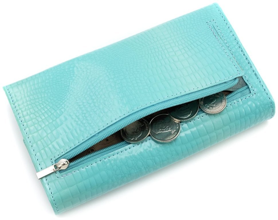 Гаманець шкіряний з лаковим покриттям Leather Collection 97750 блакитного кольору фото №4 Гаманець шкіряний з лаковим покриттям Leather Collection 97750 блакитного кольору modnotak фото №4