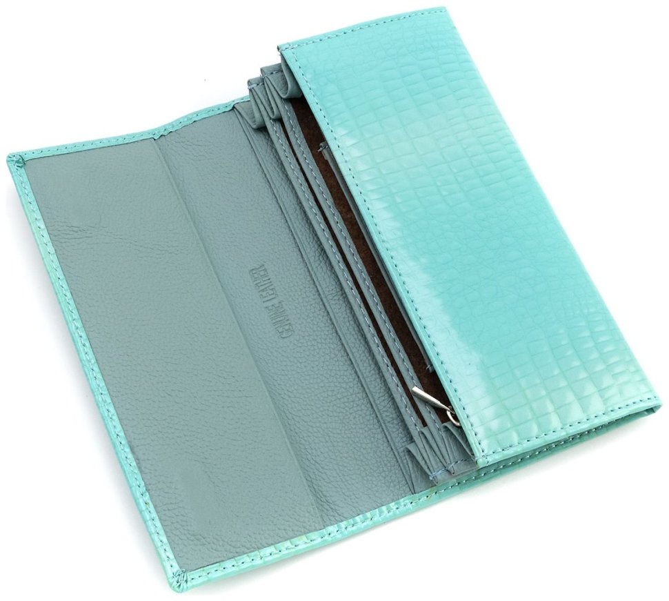 Гаманець шкіряний з лаковим покриттям Leather Collection 97750 блакитного кольору фото №6 Гаманець шкіряний з лаковим покриттям Leather Collection 97750 блакитного кольору modnotak фото №6