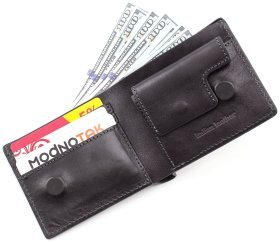 Чоловічий гаманець з гладкої шкіри на магнітах Grande Pelle (13053)