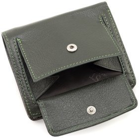 Шкіряний жіночий гаманець невеликого розміру ST Leather 90851 зеленого кольору
