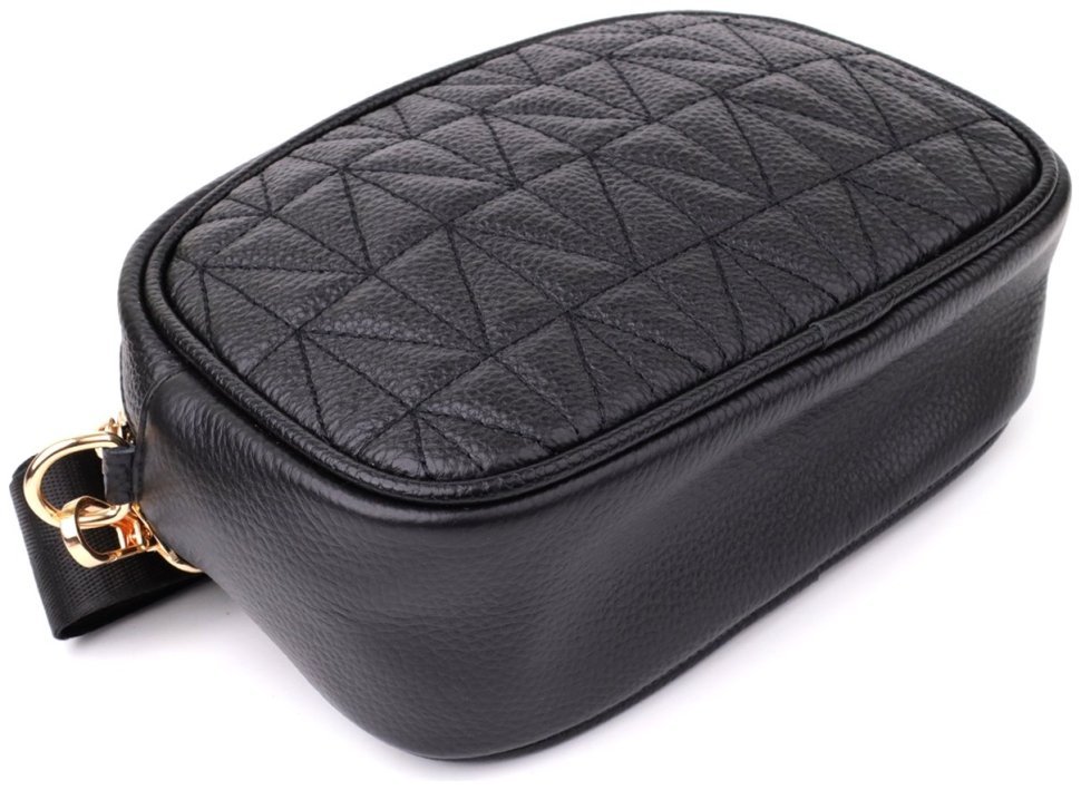 Стьобана жіноча сумка зі шкіри флотар через плече Vintage 103151 чорного кольору modnotak фото №5