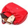 Яркая женская сумка-багет из фактурной кожи красного цвета KARYA (2420837) - 8